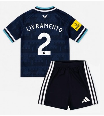 Newcastle United Tino Livramento #2 Replika Bortatröja Barn 2026-27 Kortärmad (+ Korta byxor)